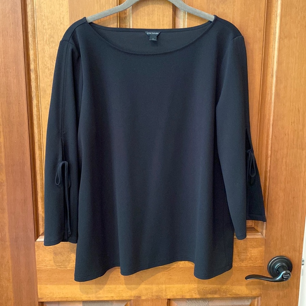 Perfect Black Top